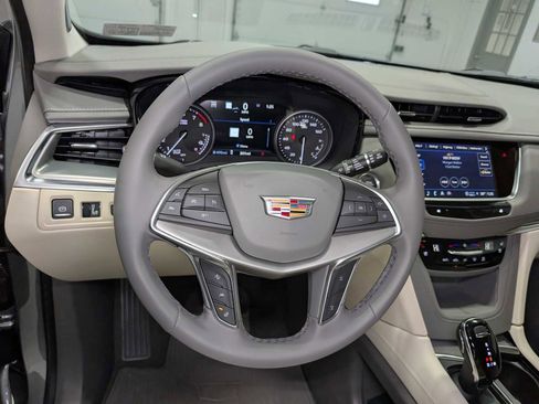 New 2026 Cadillac XT5 Premium Luxury w/ Driver Assist Package AWD/4WD image 32