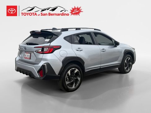 Used 2024 Subaru Crosstrek 2.5i Limited w/ Crosstrek Mirror Package AWD/4WD image 5