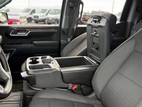 Used 2022 Chevrolet Silverado 1500 RST w/ Protection Package AWD/4WD image 26