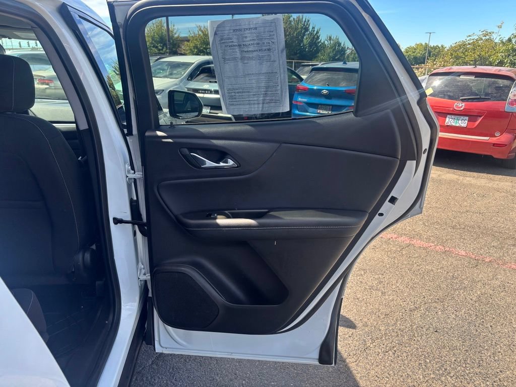 Used 2024 Chevrolet Blazer LT w/ Convenience Package FWD image 16