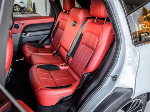 Used 2018 Land Rover Range Rover Sport Supercharged image 42
