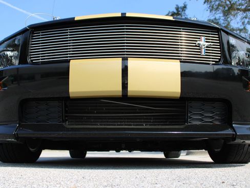 Used 2006 Ford Mustang GT RWD image 5