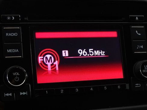 Used 2022 Honda HR-V LX image 29