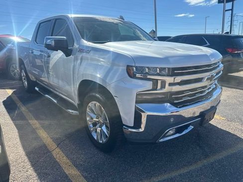 Used 2019 Chevrolet Silverado 1500 LTZ w/ LTZ Premium Package AWD/4WD image 3