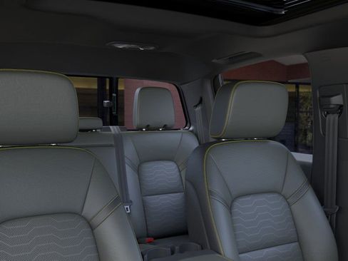 New 2026 Chevrolet Colorado ZR2 w/ Technology Package image 48