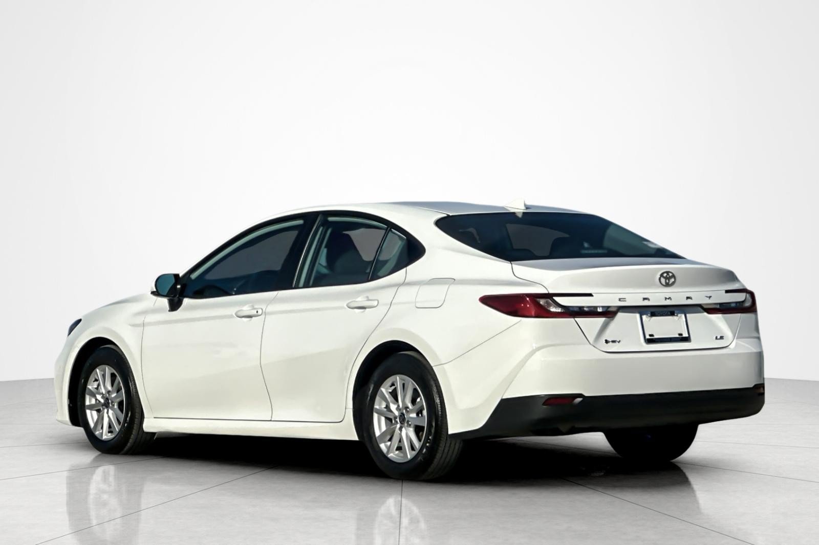 Certified 2025 Toyota Camry LE FWD image 3