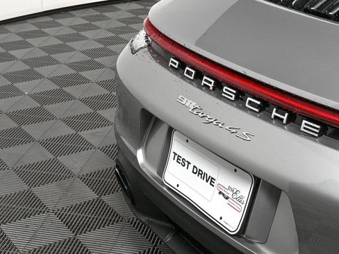 Certified 2024 Porsche 911 Targa 4S image 37