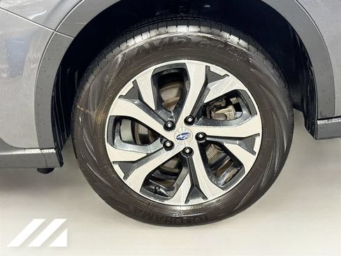 Used 2022 Subaru Outback Limited AWD/4WD image 32