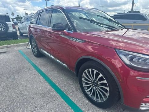 Used 2020 Lincoln Aviator Reserve w/ Elements Package Plus RWD image 1