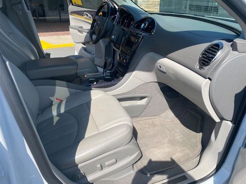 Used 2016 Chevrolet Sonic LT FWD image 11