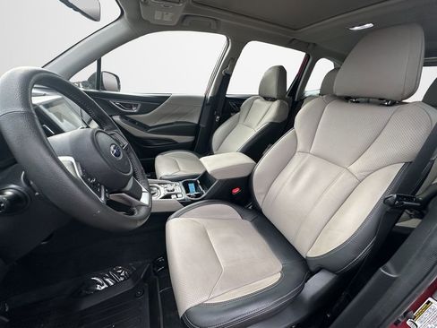 Used 2024 Subaru Forester Limited image 11