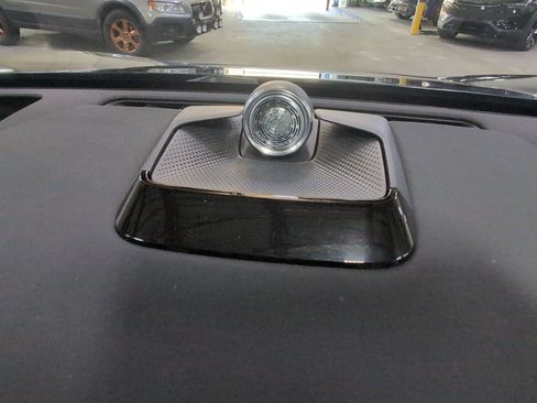 Used 2025 Polestar Polestar 3 image 22