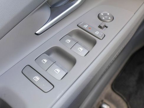 New 2026 Hyundai Elantra SEL Sport FWD image 18