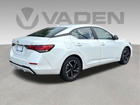 Certified 2024 Nissan Sentra SV FWD image 26