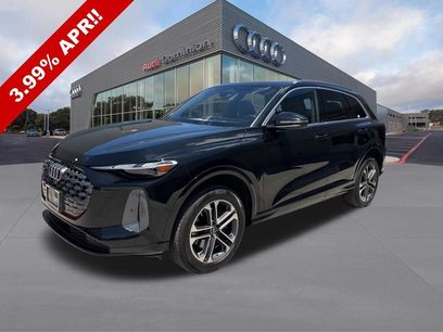 Used 2025 Audi Q5 Premium w/ Convenience Package