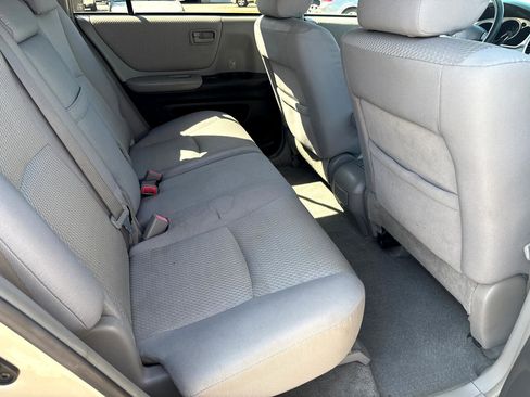 Used 2007 Toyota Highlander 2WD V6 image 12