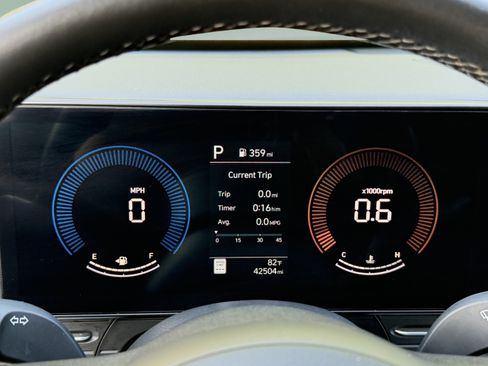 Used 2024 Hyundai Kona SEL AWD/4WD image 18