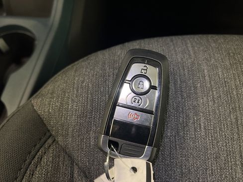 New 2025 Ford Maverick XLT w/ XLT Luxury Package image 35