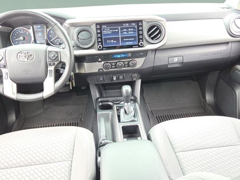 Used 2021 Toyota Tacoma SR5 image 13