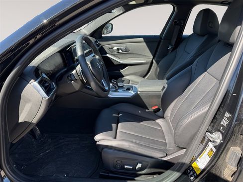 Used 2020 BMW 330i xDrive Sedan w/ Convenience Package image 2