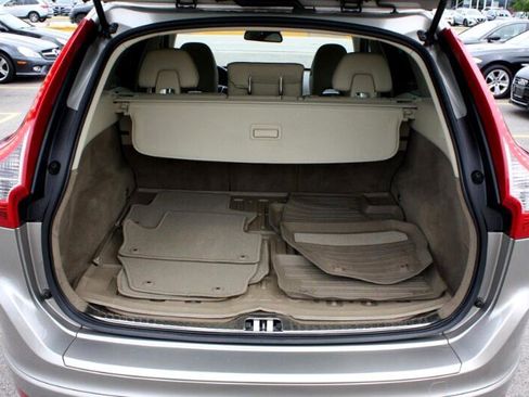 Used 2015 Volvo XC60 T6 w/ Protection Package image 14