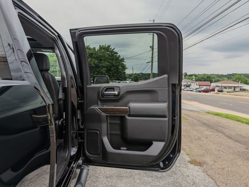 Used 2020 Chevrolet Silverado 1500 LT Trail Boss AWD/4WD image 23