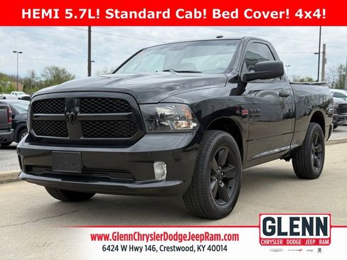 Used 2017 RAM 1500 Express w/ Black Ram 1500 Express Group image 1