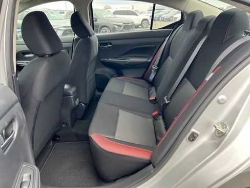 New 2025 Nissan Versa SR image 19