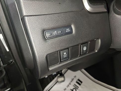 Used 2020 Nissan Murano S w/ Technology Package image 32