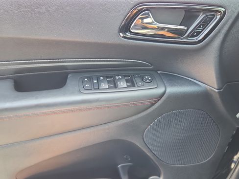 Used 2024 Dodge Durango GT RWD image 28