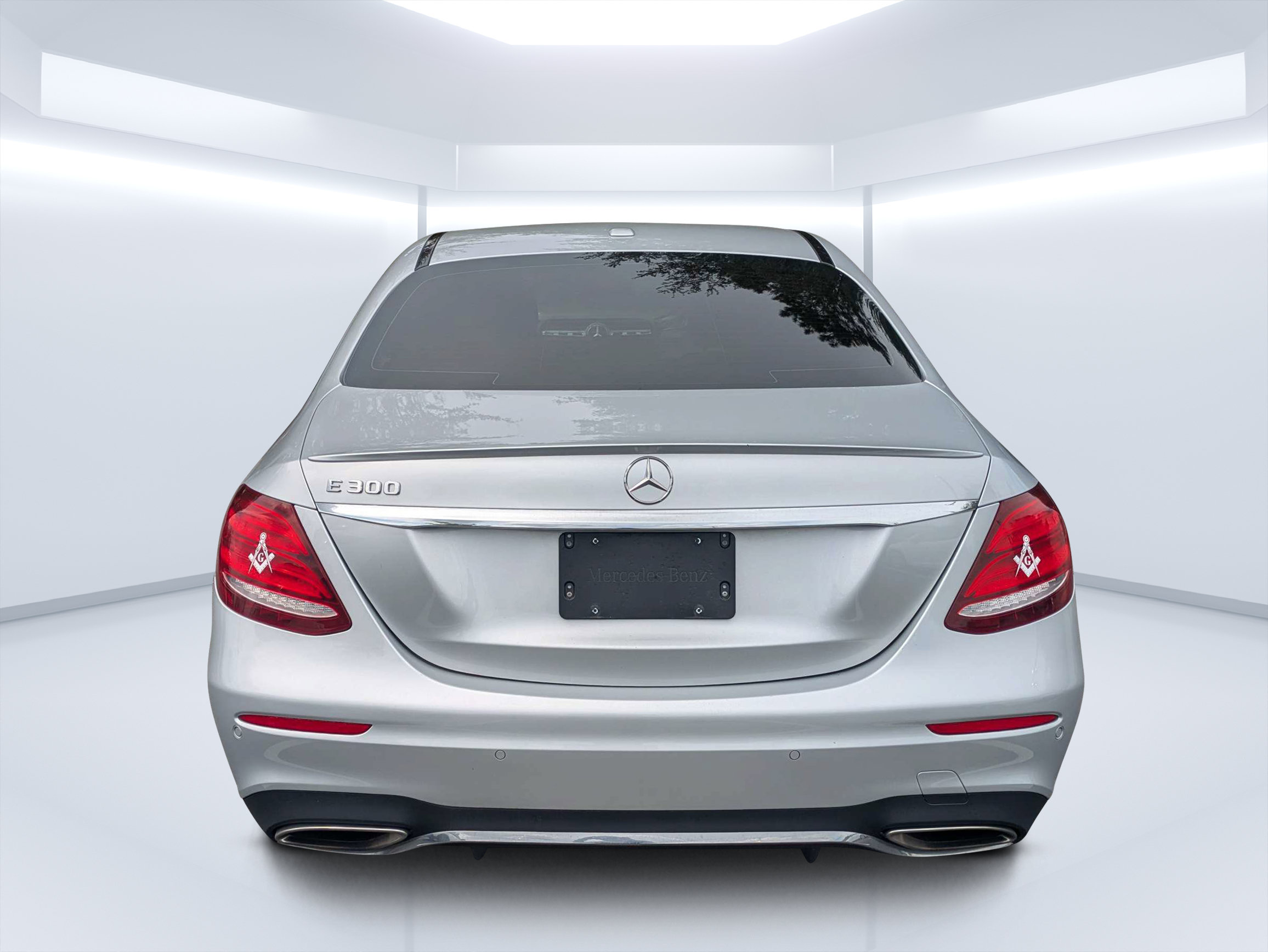 Certified 2018 Mercedes-Benz E 300 image 4