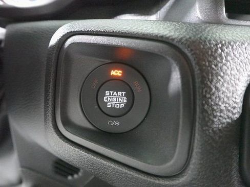 Used 2024 Jeep Wrangler Sport S image 19