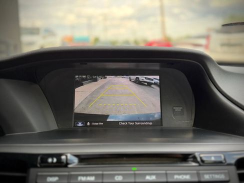 Used 2017 Honda Accord Sport image 12