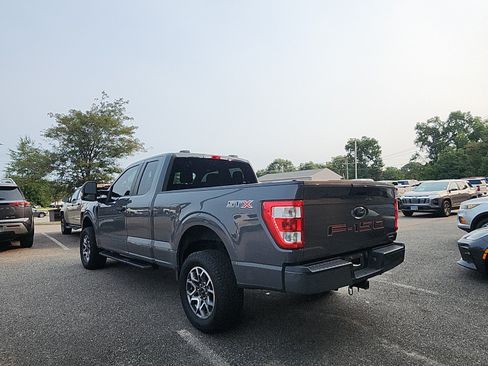 Used 2021 Ford F150 XL w/ Equipment Group 101A High RWD image 3