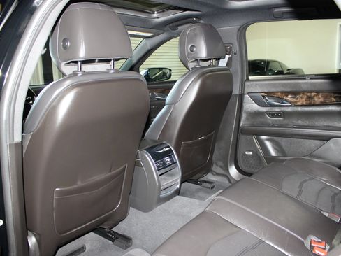 Used 2016 Cadillac CT6 Luxury RWD image 32