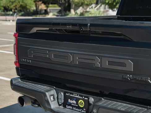 Used 2023 Ford F150 Raptor w/ Raptor Carbon Fiber Package AWD/4WD image 17
