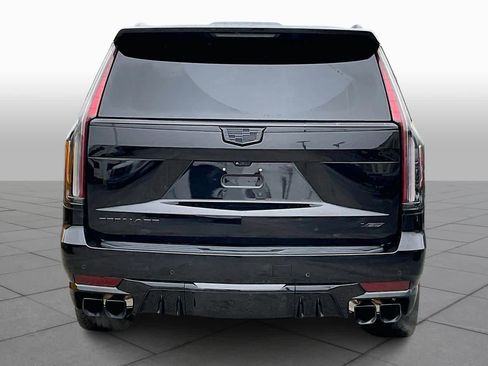 Used 2023 Cadillac Escalade V w/ LPO, Floor Liner Package image 4
