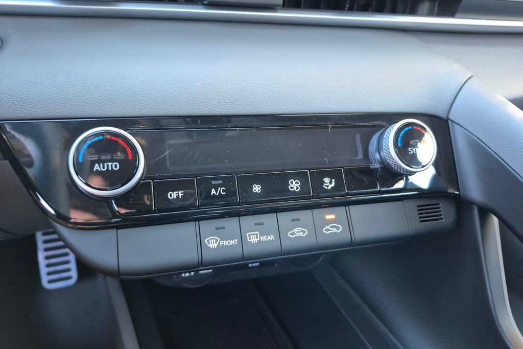 New 2026 Hyundai Elantra SEL Sport FWD image 22