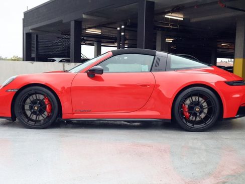 New 2026 Porsche 911 Targa 4 GTS image 2