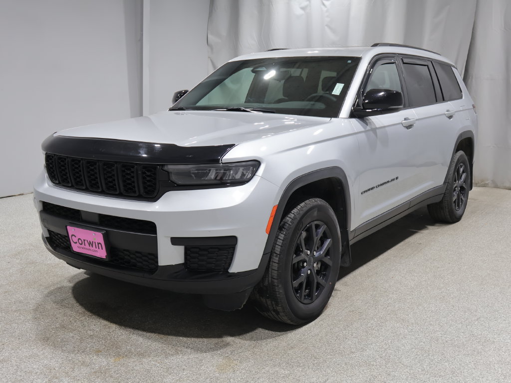 Used 2024 Jeep Grand Cherokee L Altitude AWD/4WD image 6
