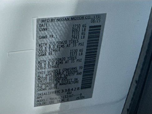 Certified 2026 INFINITI QX60 Luxe w/ Family Package image 44