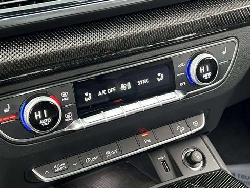 Used 2022 Audi SQ5 Premium Plus w/ Premium Plus Package image 31