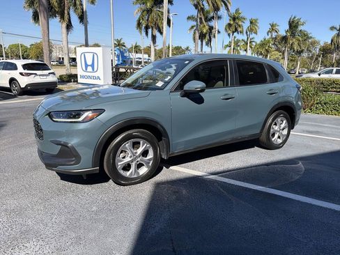 Certified 2023 Honda HR-V LX image 6