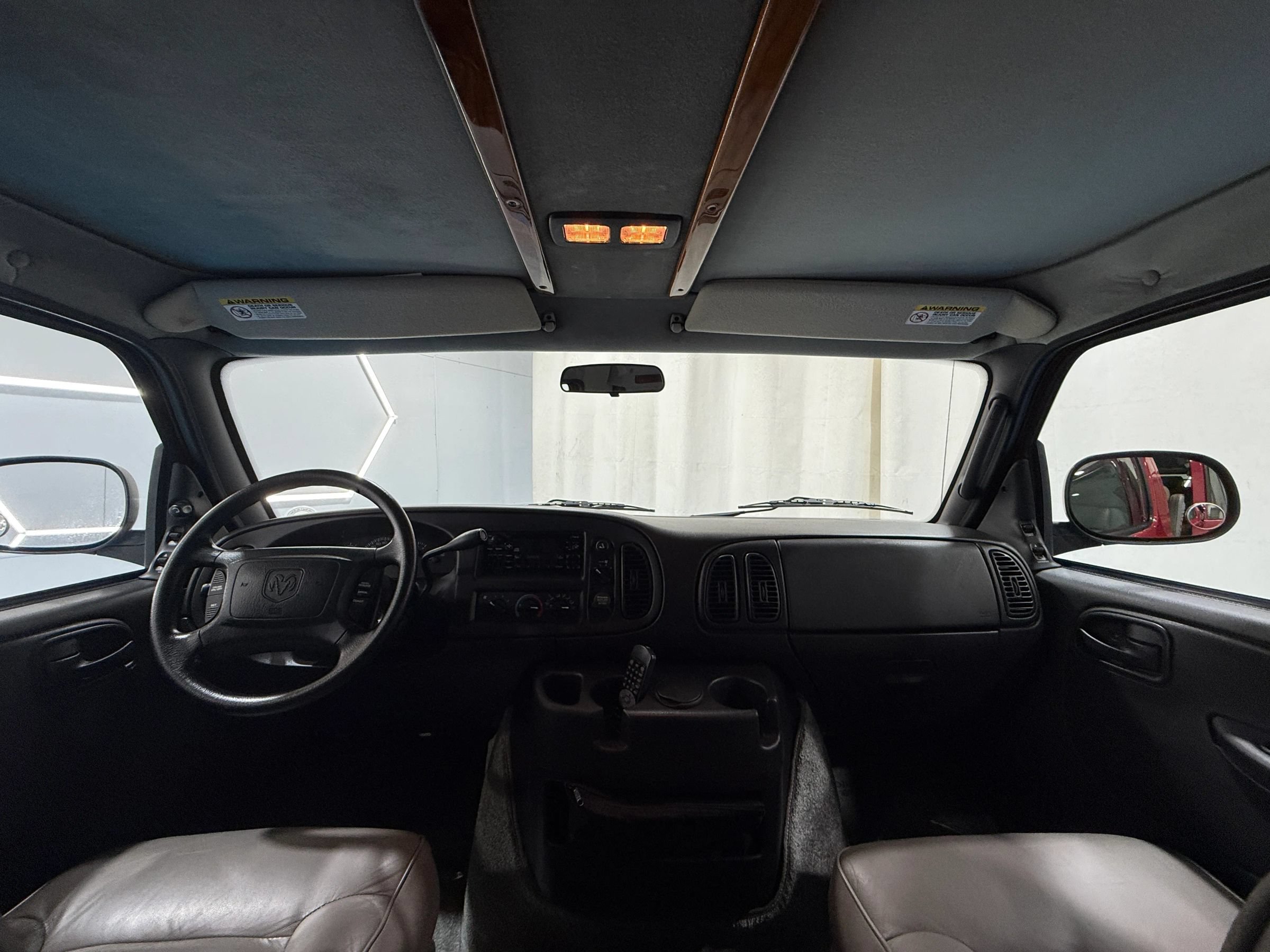 Used 2001 Dodge B1500 RWD image 29