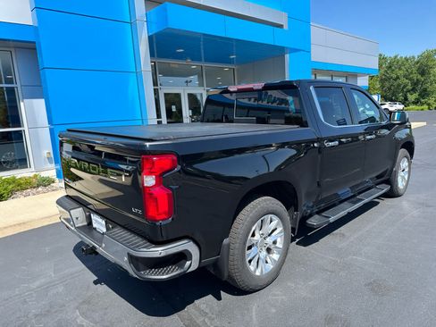 Used 2019 Chevrolet Silverado 1500 LTZ w/ LTZ Plus Package AWD/4WD image 7