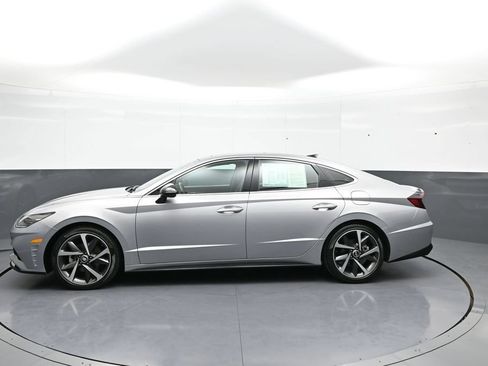 Certified 2023 Hyundai Sonata SEL Plus FWD image 9