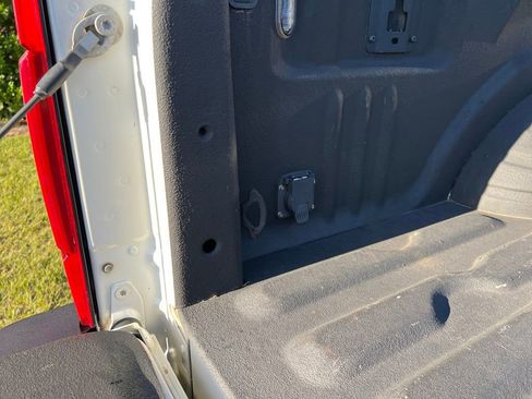 Used 2020 Ford F250 Platinum w/ FX4 Off-Road Package image 48