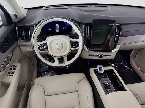 New 2026 Volvo XC90 T8 Ultra w/ Protection Package AWD/4WD image 24
