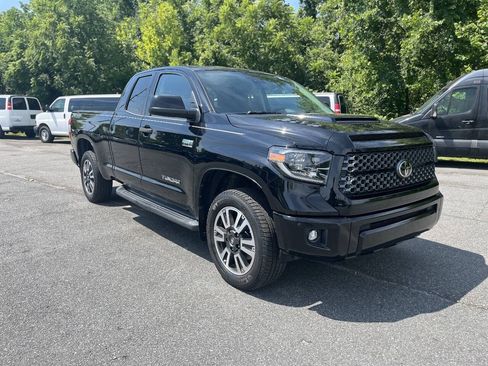 Used 2020 Toyota Tundra SR5 w/ TRD Sport Package AWD/4WD image 29