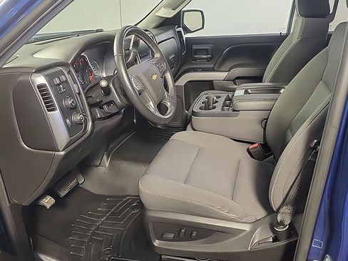 Used 2018 Chevrolet Silverado 1500 LT w/ Texas Edition AWD/4WD image 18
